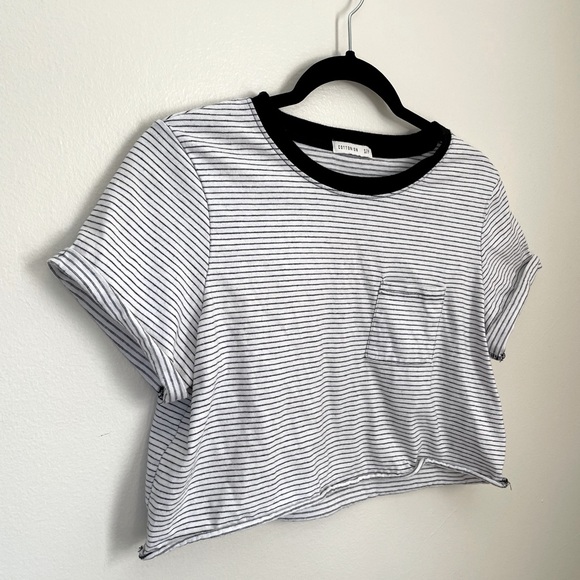 Cotton On | Black and White Cropped Tee | Size Small - Picture 2 of 7